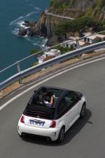 Abarth 500C 2010 года